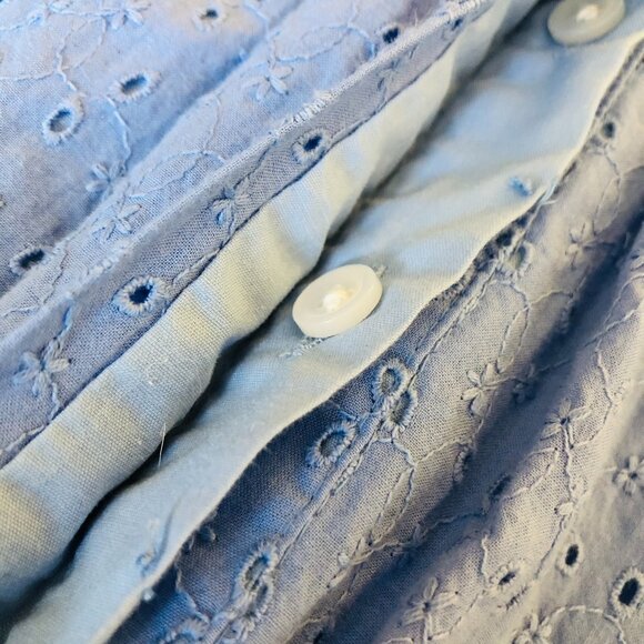 J. By J.Crew Floral Eyelet Shirt Dress Button Front Size 10 Blue 100% Cotton - Picture 16 of 16